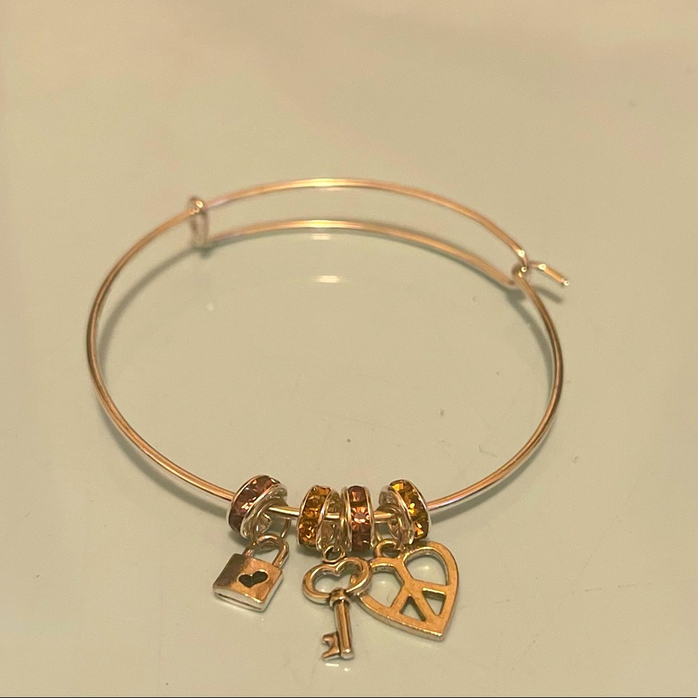 Love heart bracelet